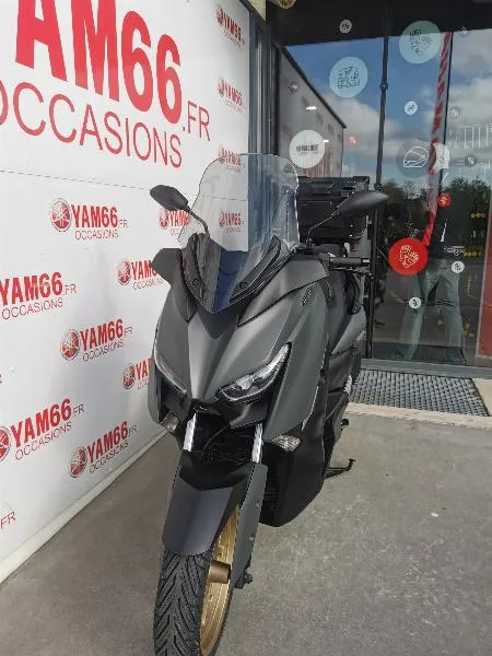 XMAX 300 Tech Max