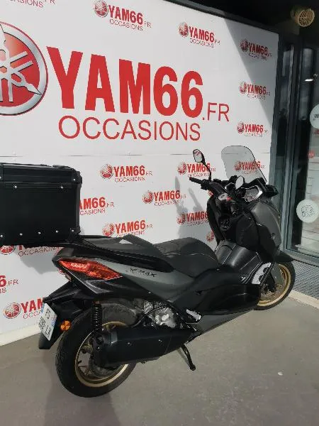 XMAX 300 Tech Max