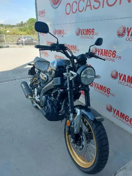 XSR 125 Legacy