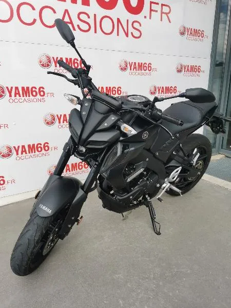 MT125 ABS