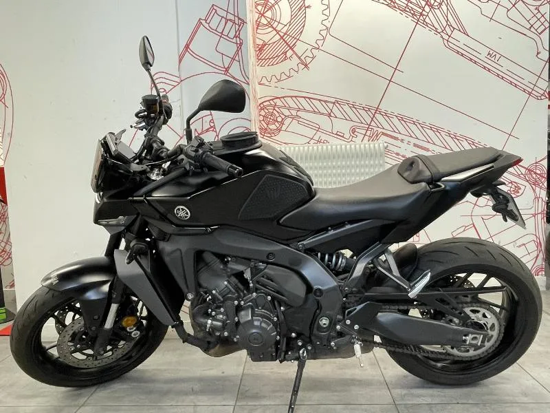 MT09  YAMT