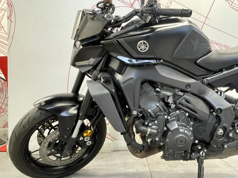 MT09  YAMT