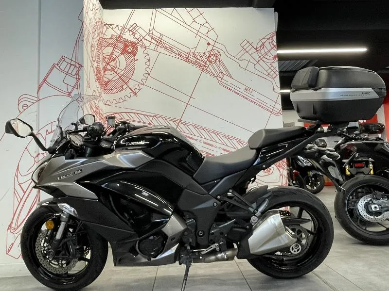 Z 1000 SX
