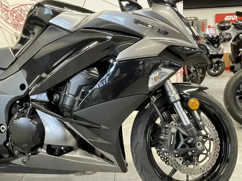 Z 1000 SX
