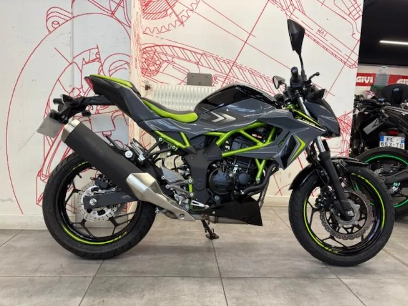 z 125