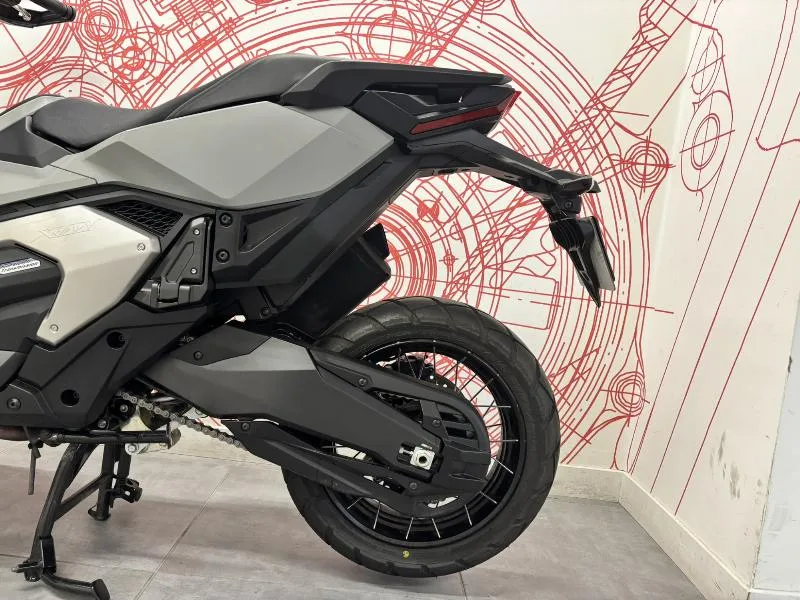 XADV