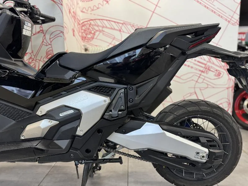 XADV