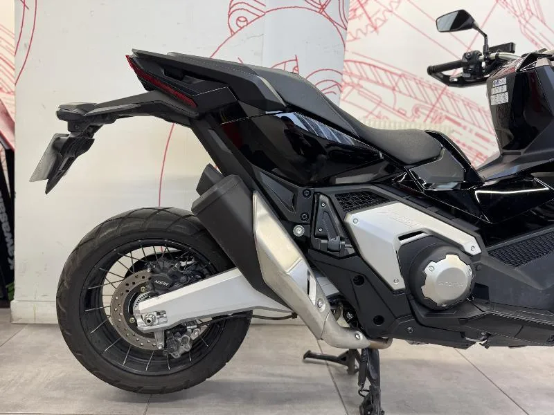 XADV
