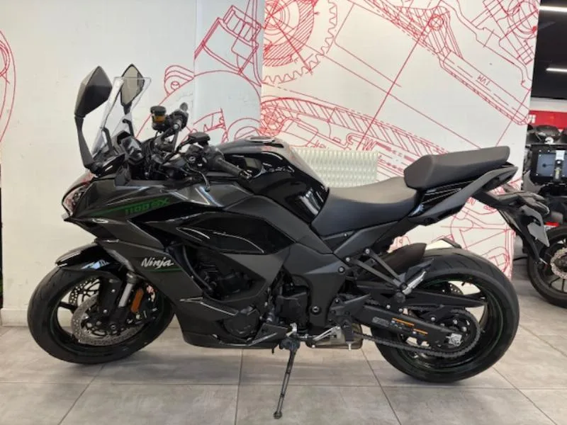 NINJA 1100 SX