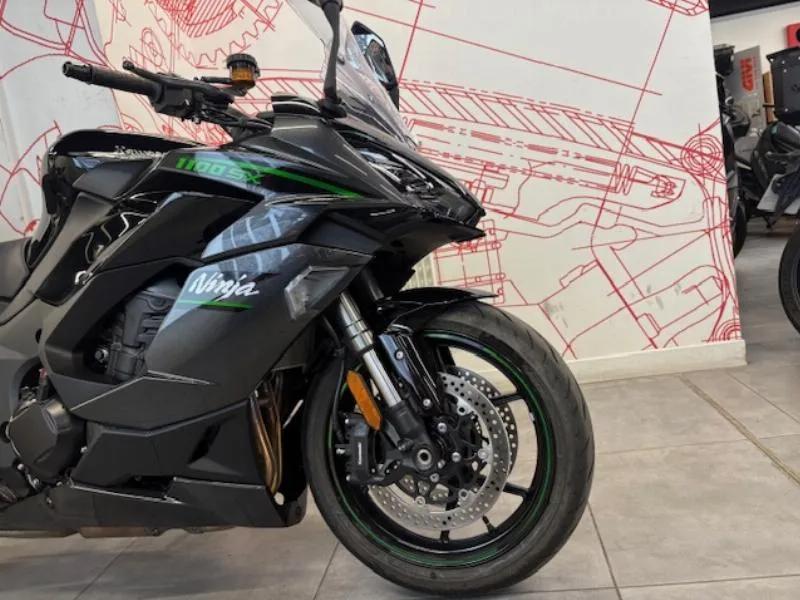 NINJA 1100 SX