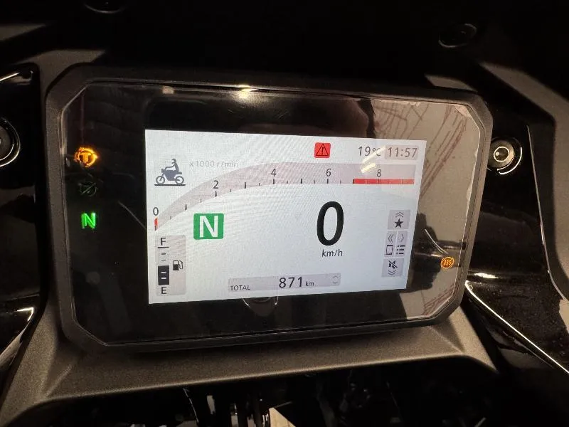 NSS FORZA 750