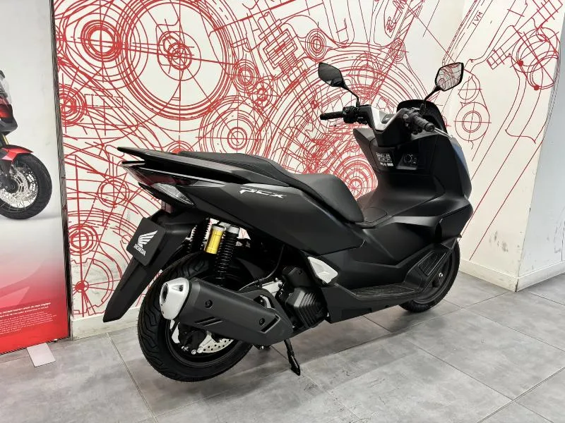 PCX 125