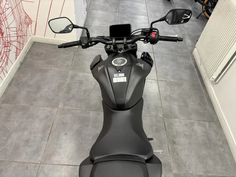CB 125