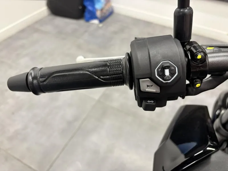 CB 125