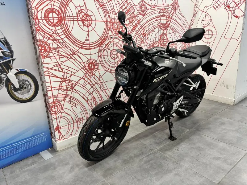 CB 125
