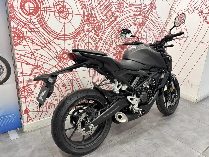 CB 125