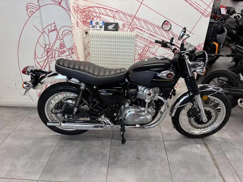 W 800