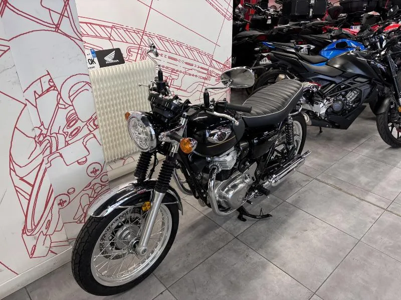 W 800