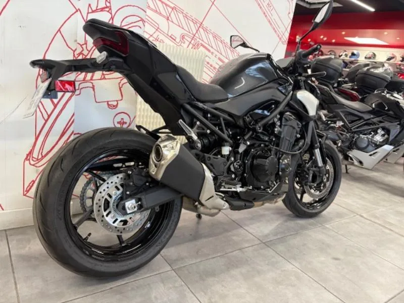 Z 900