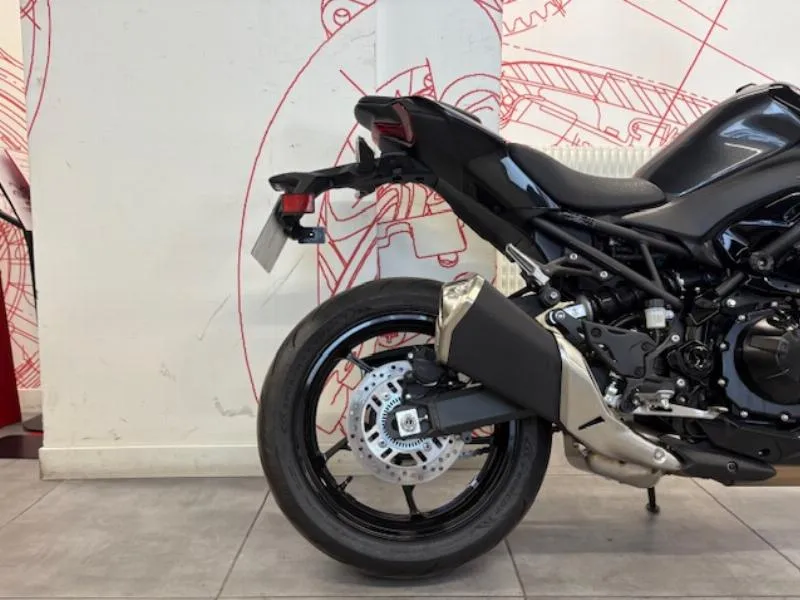 Z 900