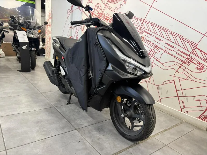 PCX 125