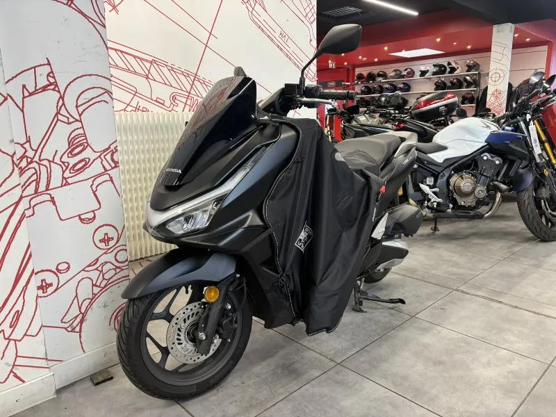 PCX 125