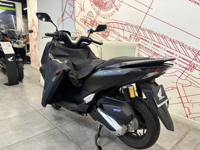 PCX 125