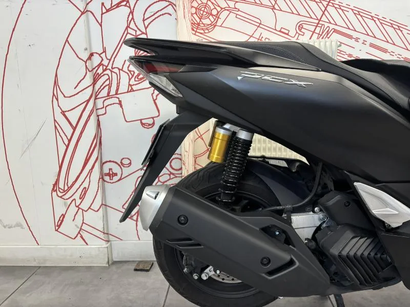 PCX 125