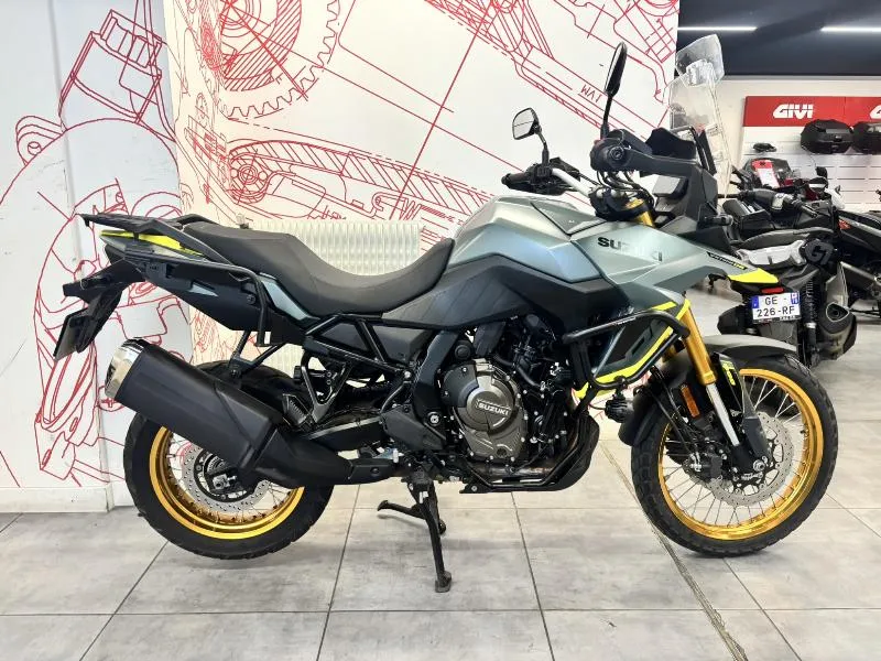 DL VSTROM 800DE