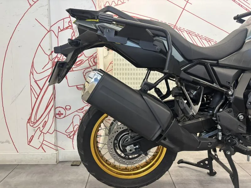 DL VSTROM 800DE
