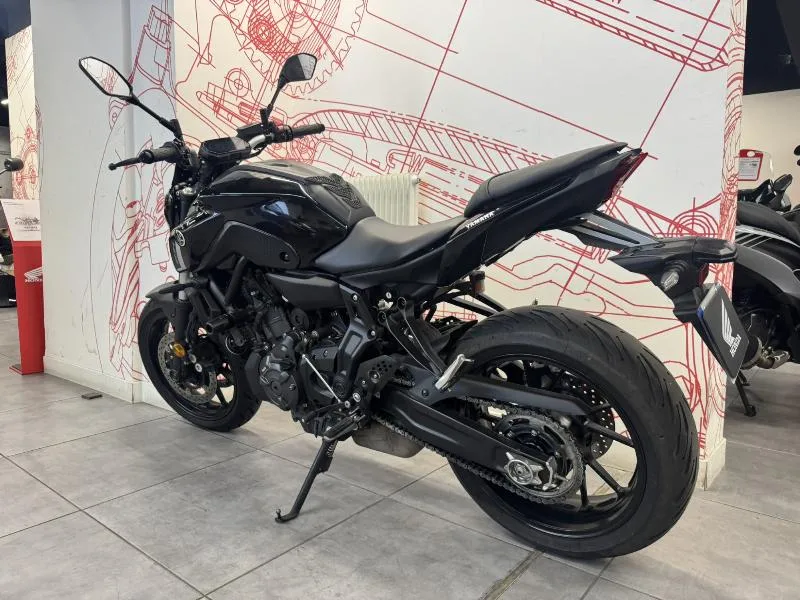 MT07 