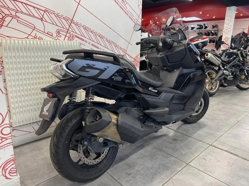 C 400 GT