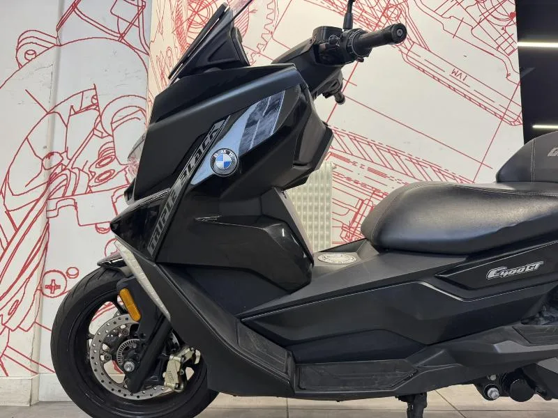 C 400 GT