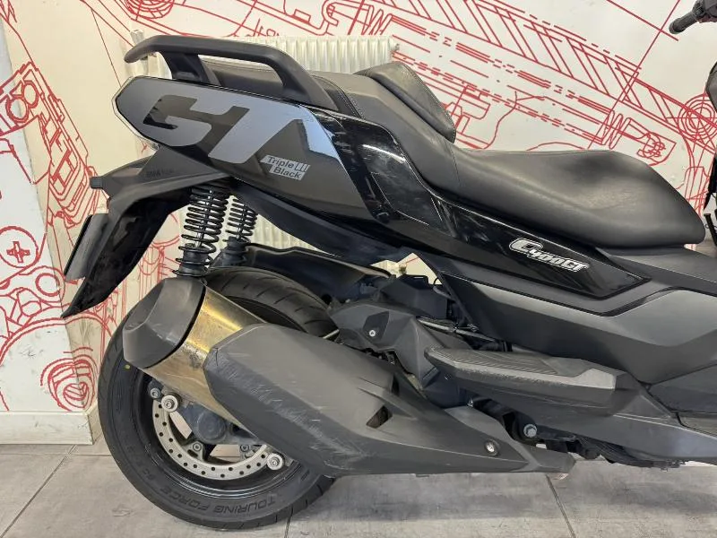 C 400 GT