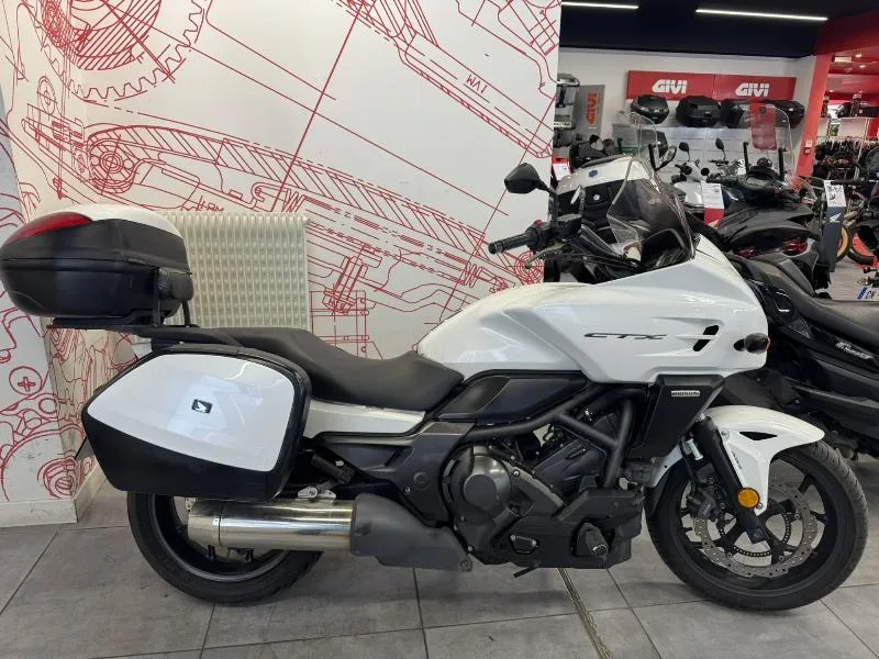 CTX 700 N