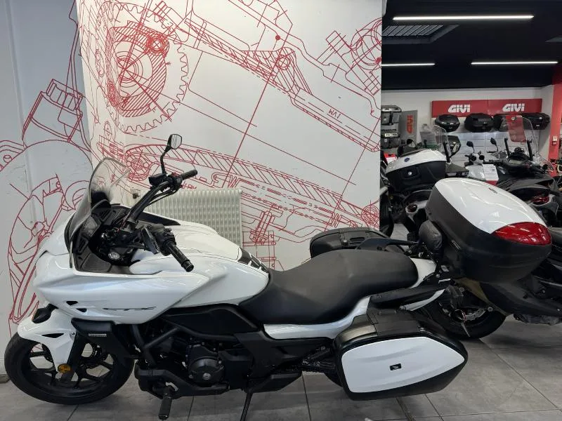 CTX 700 N