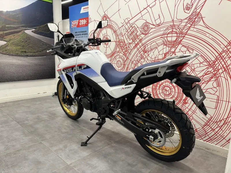 TRANSALP 750