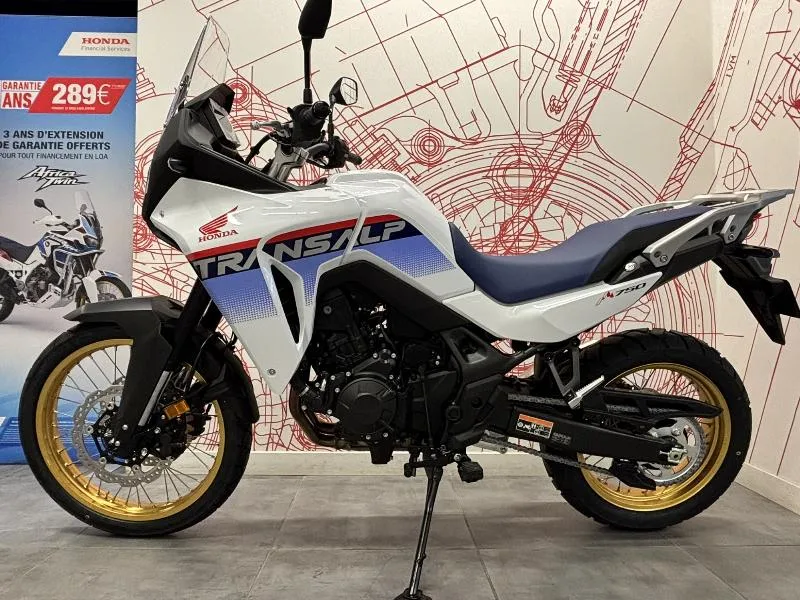 TRANSALP 750