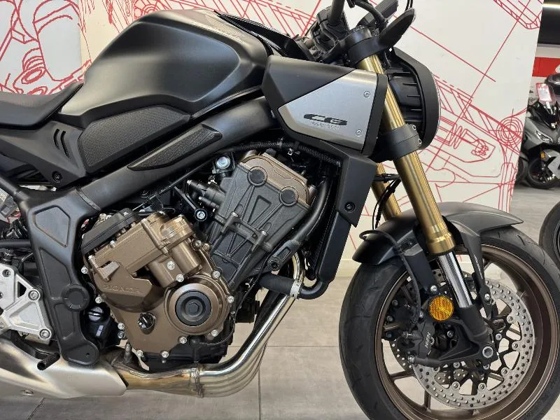 CB 650 R