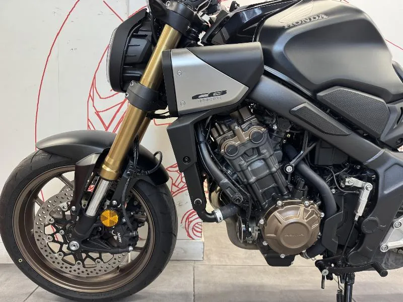 CB 650 R