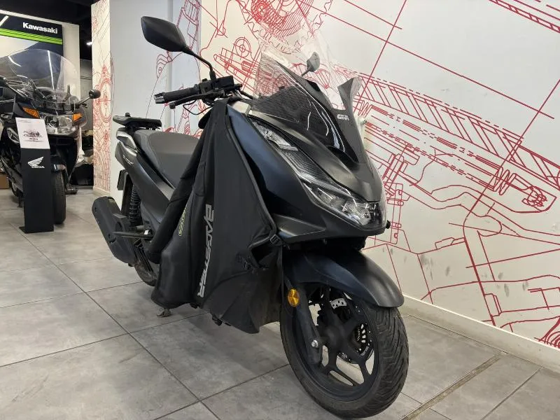 PCX 125
