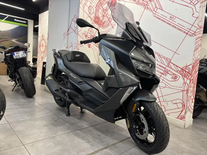 C 400 GT
