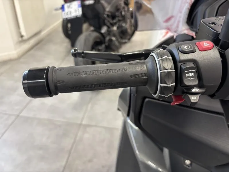 C 400 GT