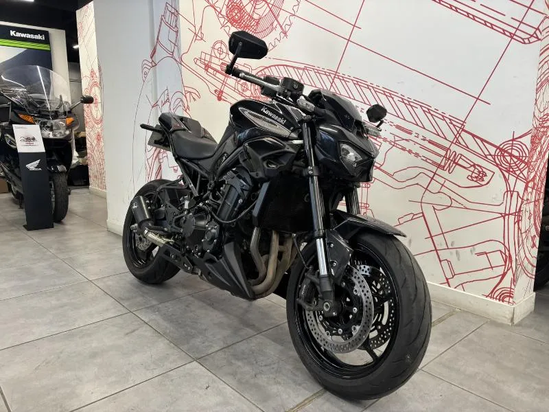 Z 900