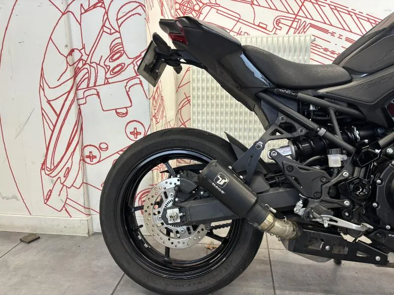 Z 900