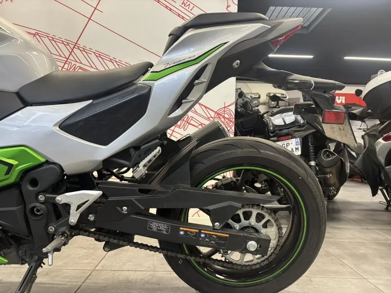 Ninja 7 Hybrid
