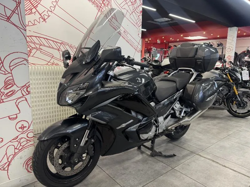 FJR 1300 AE