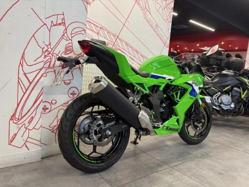 NINJA 125