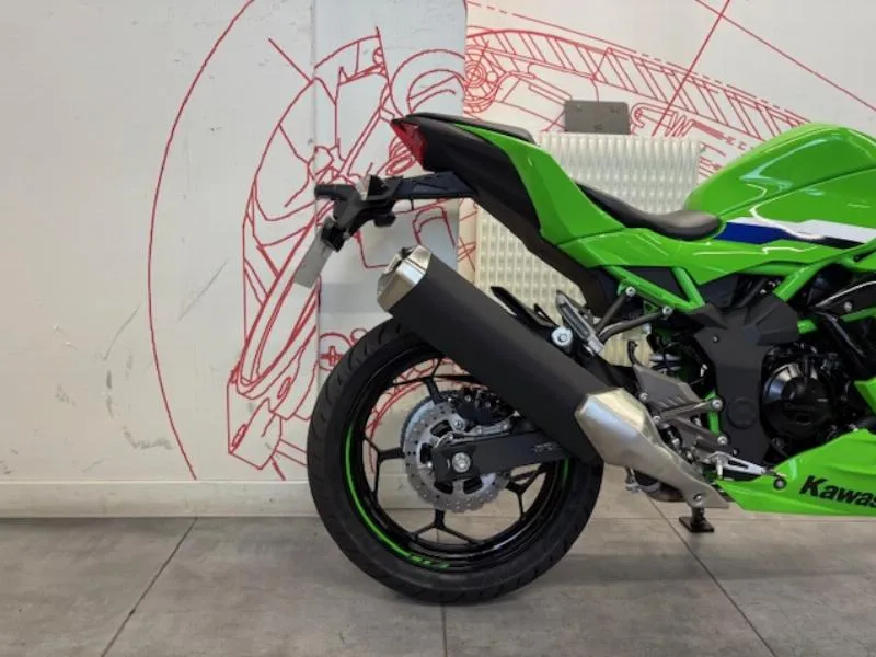 NINJA 125