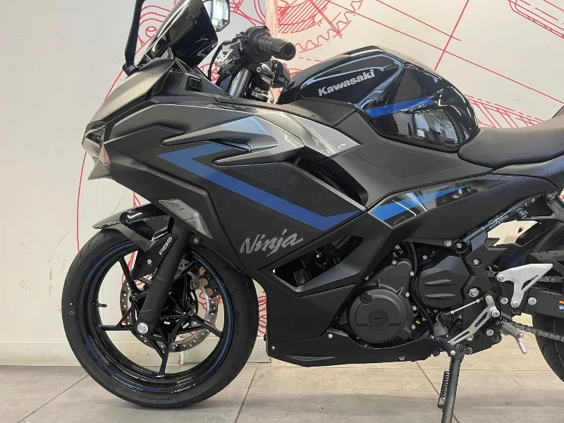 Ninja 500 SE